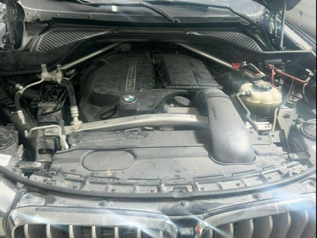 Чорний БМВ Х5, об'ємом двигуна 0 л та пробігом 146 тис. км за 365 $, фото 1 на Automoto.ua