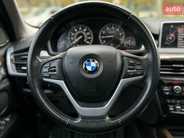 Черный БМВ Х5, объемом двигателя 2 л и пробегом 180 тыс. км за 26800 $, фото 9 на Automoto.ua