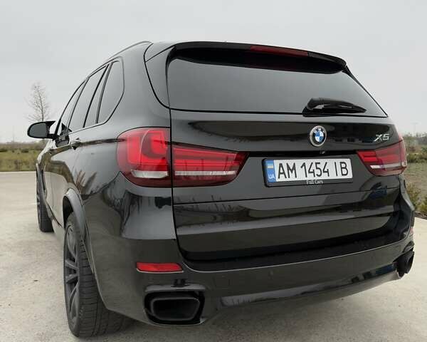 Черный БМВ Х5, объемом двигателя 2.98 л и пробегом 154 тыс. км за 23900 $, фото 3 на Automoto.ua