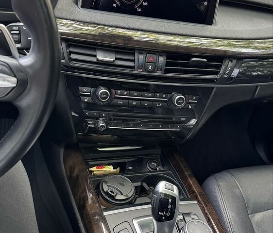 Черный БМВ Х5, объемом двигателя 3 л и пробегом 109 тыс. км за 26500 $, фото 16 на Automoto.ua