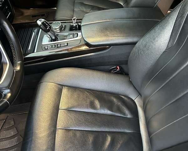 Чорний БМВ Х5, об'ємом двигуна 2.98 л та пробігом 287 тис. км за 19800 $, фото 15 на Automoto.ua