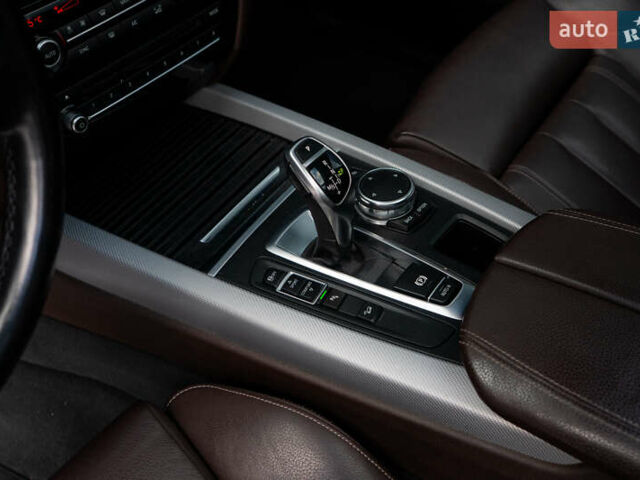 Черный БМВ Х5, объемом двигателя 2 л и пробегом 140 тыс. км за 35000 $, фото 39 на Automoto.ua