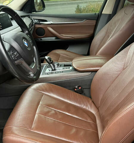 Черный БМВ Х5, объемом двигателя 2 л и пробегом 136 тыс. км за 31000 $, фото 15 на Automoto.ua