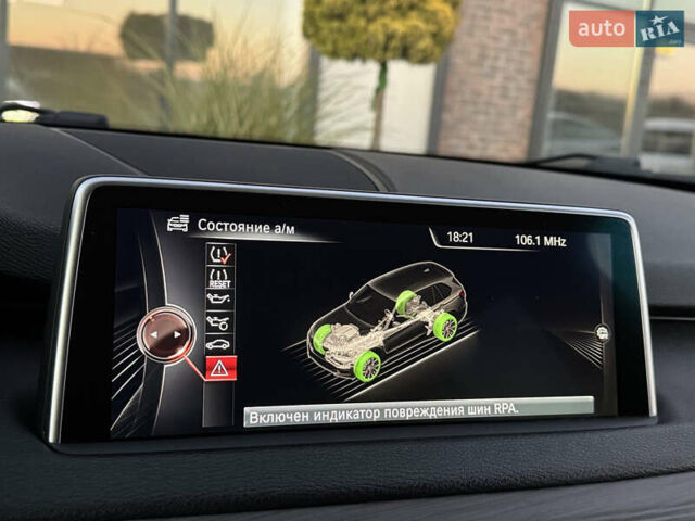 Чорний БМВ Х5, об'ємом двигуна 2 л та пробігом 164 тис. км за 27500 $, фото 44 на Automoto.ua