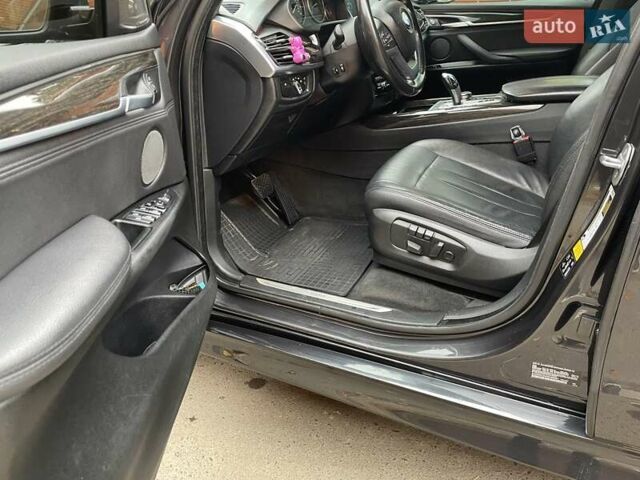 Черный БМВ Х5, объемом двигателя 2.98 л и пробегом 94 тыс. км за 32900 $, фото 19 на Automoto.ua