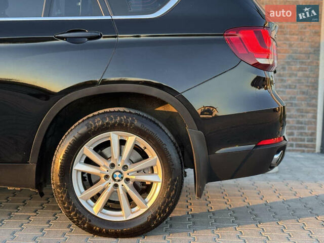 Чорний БМВ Х5, об'ємом двигуна 2 л та пробігом 164 тис. км за 27500 $, фото 5 на Automoto.ua