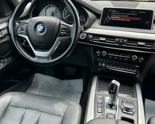 Чорний БМВ Х5, об'ємом двигуна 2 л та пробігом 187 тис. км за 26000 $, фото 35 на Automoto.ua