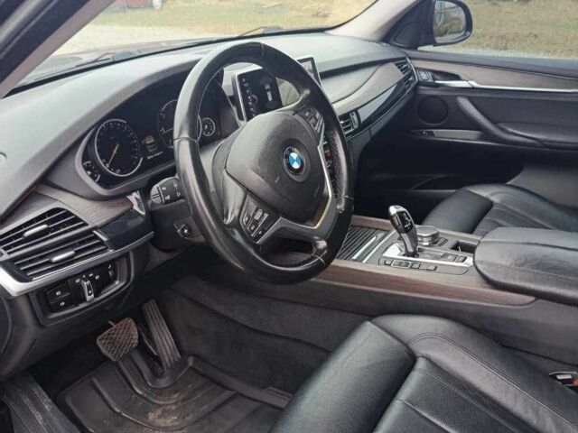 Черный БМВ Х5, объемом двигателя 2 л и пробегом 190 тыс. км за 28000 $, фото 2 на Automoto.ua