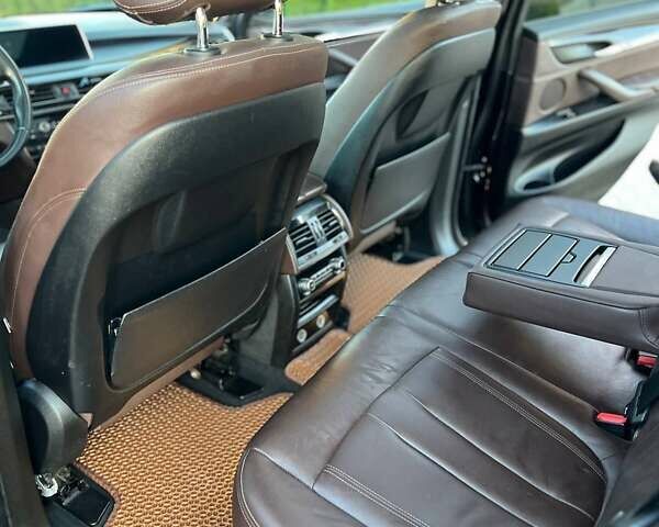 Черный БМВ Х5, объемом двигателя 2 л и пробегом 220 тыс. км за 24900 $, фото 41 на Automoto.ua