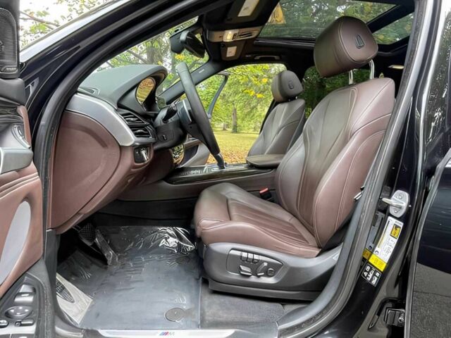 Черный БМВ Х5, объемом двигателя 3 л и пробегом 66 тыс. км за 10800 $, фото 7 на Automoto.ua