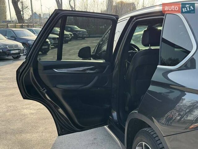 Чорний БМВ Х5, об'ємом двигуна 0 л та пробігом 170 тис. км за 19999 $, фото 28 на Automoto.ua