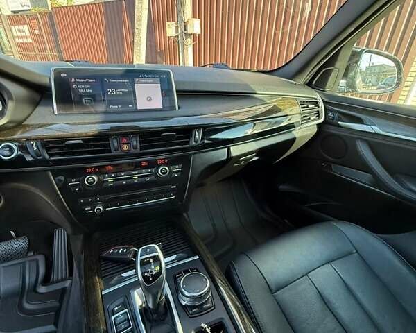 Черный БМВ Х5, объемом двигателя 2.98 л и пробегом 121 тыс. км за 28099 $, фото 20 на Automoto.ua