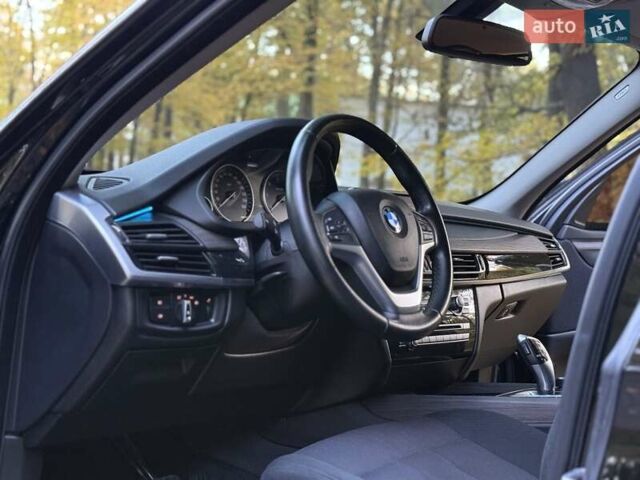 Чорний БМВ Х5, об'ємом двигуна 2 л та пробігом 130 тис. км за 28500 $, фото 50 на Automoto.ua