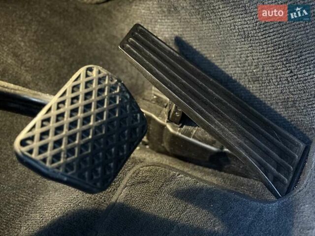 Чорний БМВ Х5, об'ємом двигуна 2 л та пробігом 130 тис. км за 28500 $, фото 99 на Automoto.ua