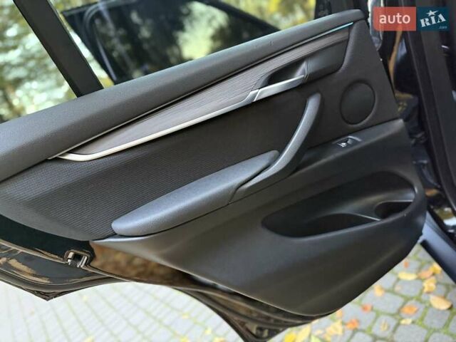 Чорний БМВ Х5, об'ємом двигуна 2 л та пробігом 130 тис. км за 28500 $, фото 85 на Automoto.ua