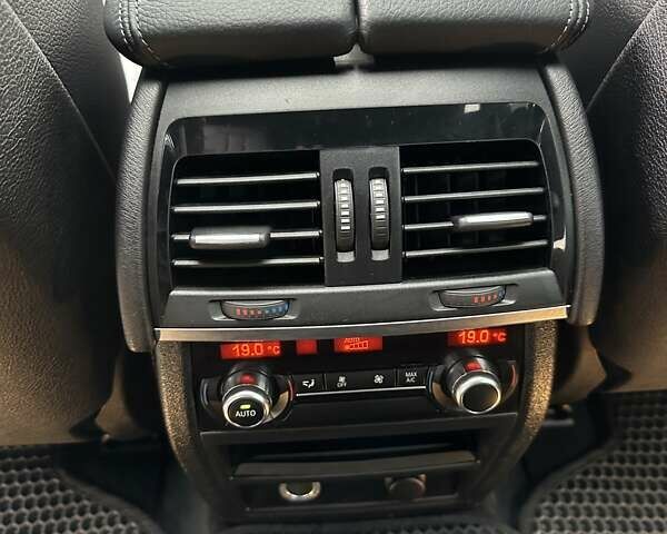 Черный БМВ Х5, объемом двигателя 2 л и пробегом 107 тыс. км за 33000 $, фото 24 на Automoto.ua