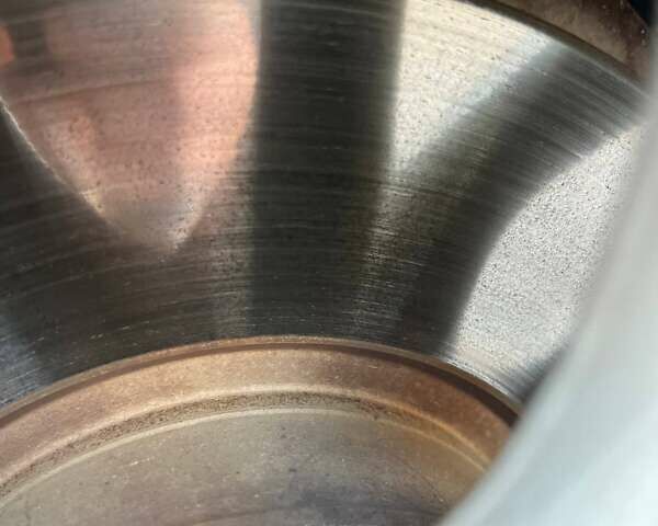 Черный БМВ Х5, объемом двигателя 2 л и пробегом 220 тыс. км за 24900 $, фото 90 на Automoto.ua