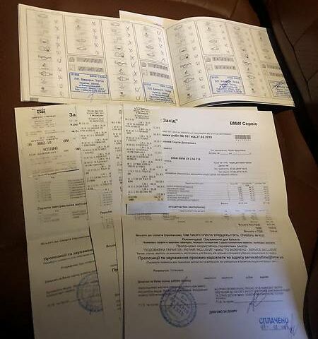 Чорний БМВ Х5, об'ємом двигуна 2 л та пробігом 173 тис. км за 35500 $, фото 12 на Automoto.ua