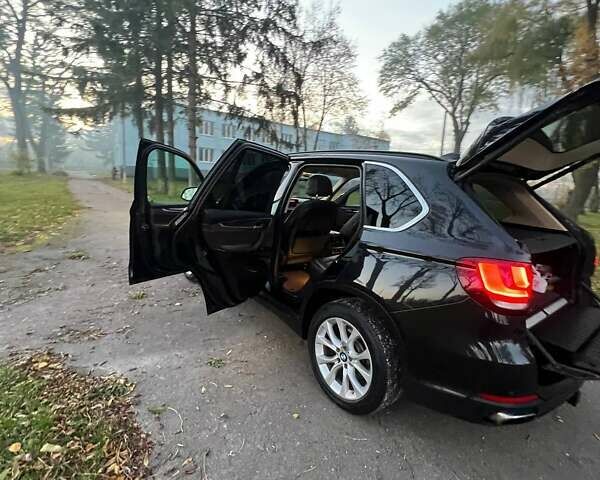 Черный БМВ Х5, объемом двигателя 2 л и пробегом 220 тыс. км за 24900 $, фото 133 на Automoto.ua