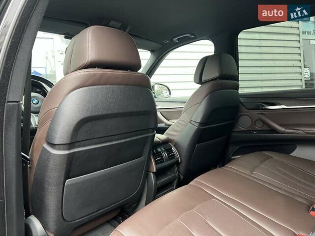 Черный БМВ Х5, объемом двигателя 3 л и пробегом 133 тыс. км за 37000 $, фото 23 на Automoto.ua