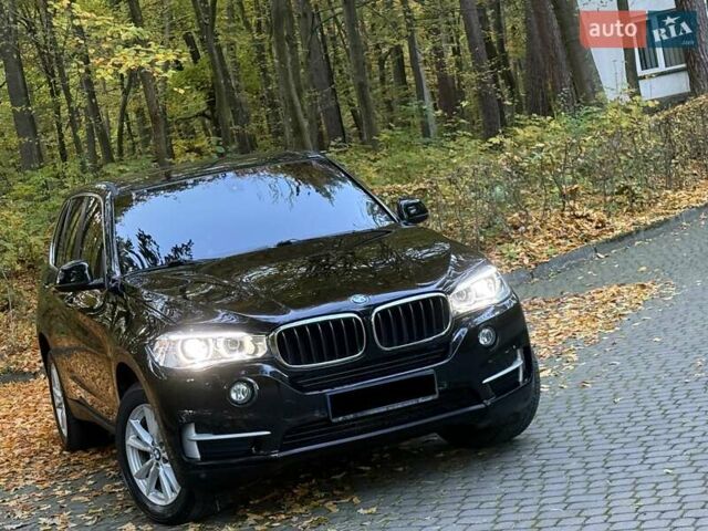 Черный БМВ Х5, объемом двигателя 2 л и пробегом 130 тыс. км за 26500 $, фото 95 на Automoto.ua