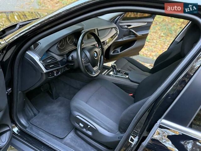 Чорний БМВ Х5, об'ємом двигуна 2 л та пробігом 130 тис. км за 28500 $, фото 57 на Automoto.ua