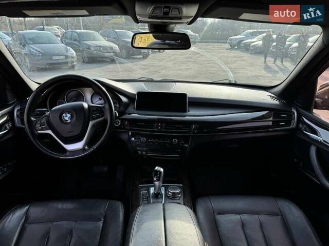 Чорний БМВ Х5, об'ємом двигуна 0 л та пробігом 170 тис. км за 19999 $, фото 31 на Automoto.ua