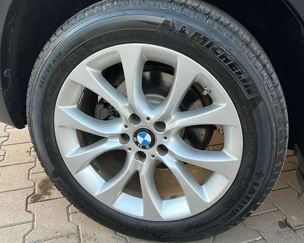 Черный БМВ Х5, объемом двигателя 2 л и пробегом 220 тыс. км за 24900 $, фото 89 на Automoto.ua