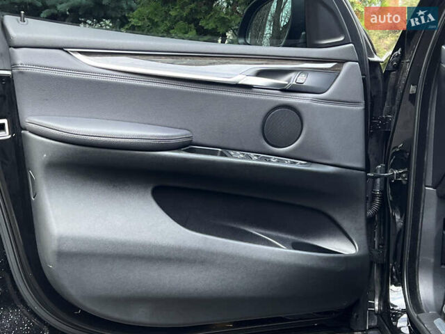 Черный БМВ Х5, объемом двигателя 2 л и пробегом 133 тыс. км за 26800 $, фото 15 на Automoto.ua
