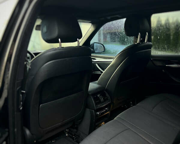 Черный БМВ Х5, объемом двигателя 3 л и пробегом 164 тыс. км за 29151 $, фото 2 на Automoto.ua