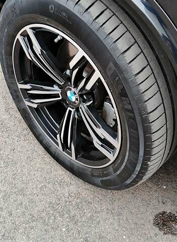 Чорний БМВ Х5, об'ємом двигуна 2 л та пробігом 200 тис. км за 26500 $, фото 44 на Automoto.ua