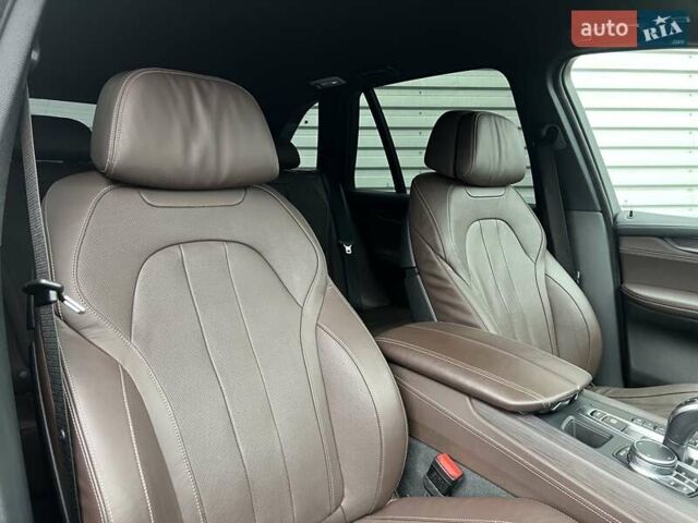 Черный БМВ Х5, объемом двигателя 3 л и пробегом 133 тыс. км за 37000 $, фото 29 на Automoto.ua