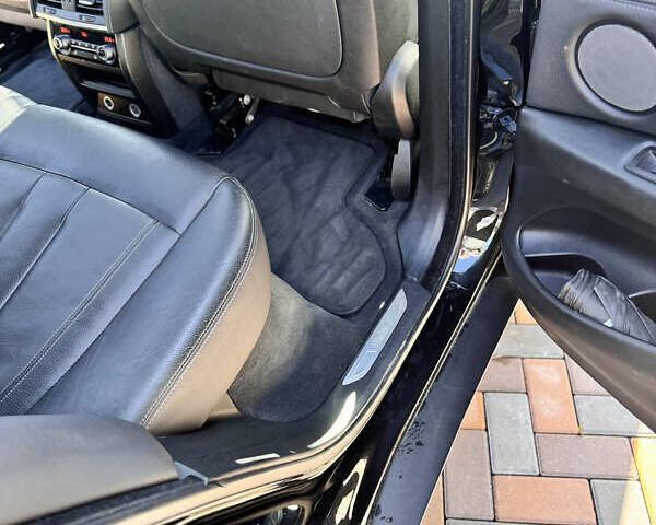 Черный БМВ Х5, объемом двигателя 2.99 л и пробегом 158 тыс. км за 32500 $, фото 28 на Automoto.ua