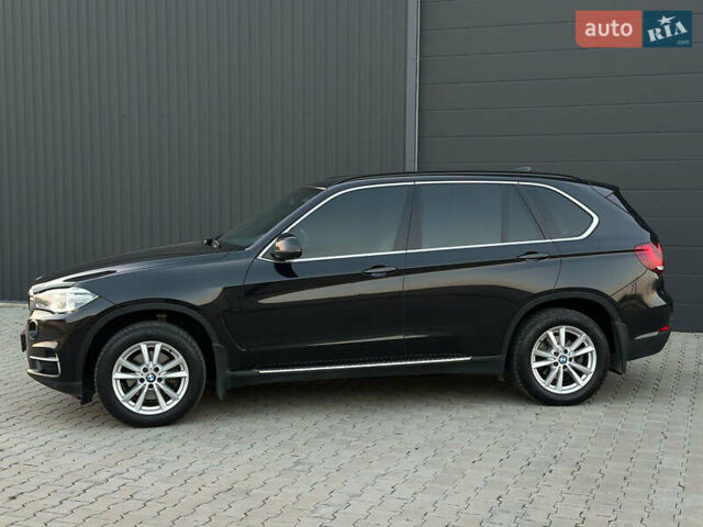 Черный БМВ Х5, объемом двигателя 2 л и пробегом 235 тыс. км за 25700 $, фото 27 на Automoto.ua
