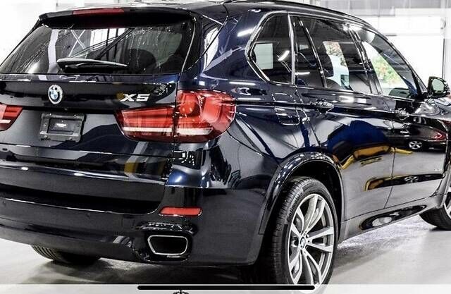 Чорний БМВ Х5, об'ємом двигуна 3 л та пробігом 108 тис. км за 41900 $, фото 26 на Automoto.ua