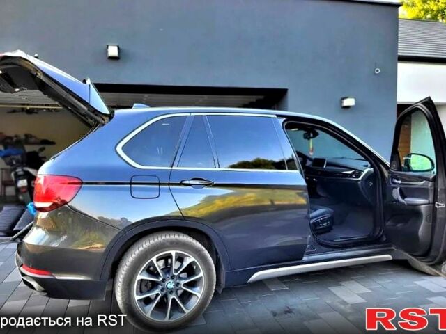 Черный БМВ Х5, объемом двигателя 4.4 л и пробегом 120 тыс. км за 13500 $, фото 6 на Automoto.ua