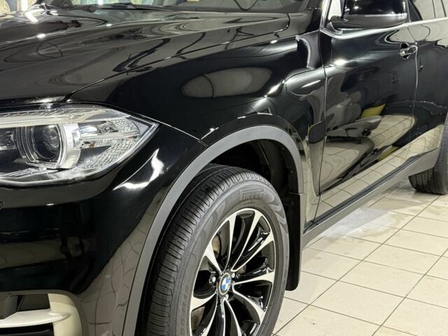 Черный БМВ Х5, объемом двигателя 2 л и пробегом 235 тыс. км за 27500 $, фото 1 на Automoto.ua