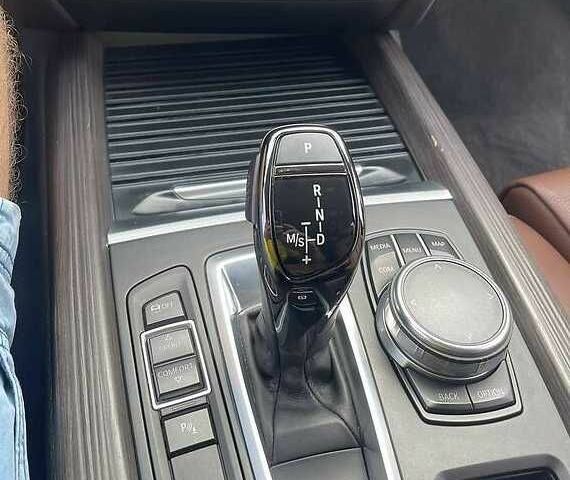 Чорний БМВ Х5, об'ємом двигуна 2 л та пробігом 145 тис. км за 21000 $, фото 10 на Automoto.ua