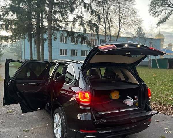 Черный БМВ Х5, объемом двигателя 2 л и пробегом 220 тыс. км за 24900 $, фото 126 на Automoto.ua