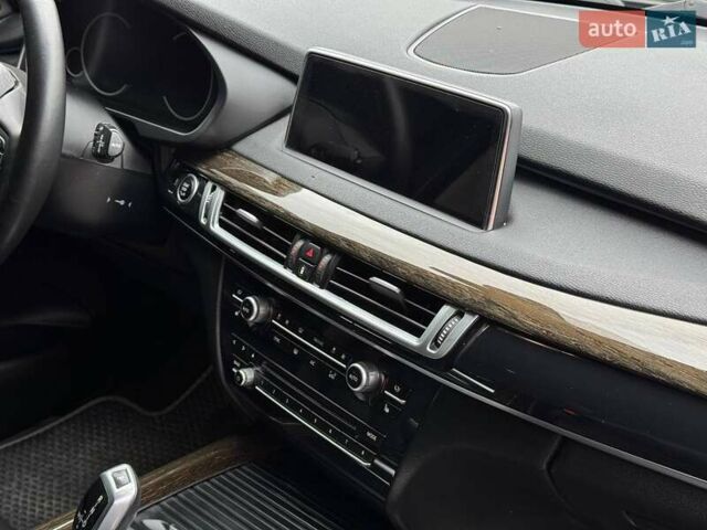 Черный БМВ Х5, объемом двигателя 3 л и пробегом 236 тыс. км за 26999 $, фото 38 на Automoto.ua