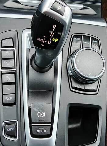 Чорний БМВ Х5, об'ємом двигуна 2 л та пробігом 200 тис. км за 26500 $, фото 35 на Automoto.ua