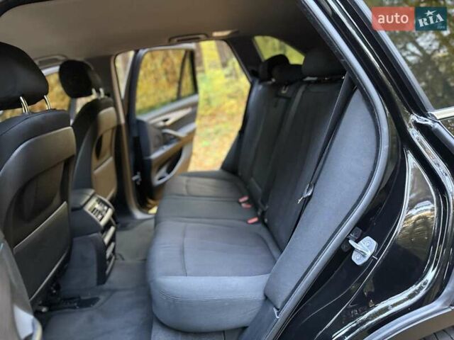 Черный БМВ Х5, объемом двигателя 2 л и пробегом 130 тыс. км за 26500 $, фото 80 на Automoto.ua