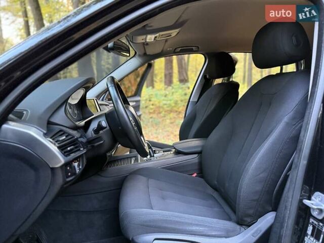 Чорний БМВ Х5, об'ємом двигуна 2 л та пробігом 130 тис. км за 28500 $, фото 55 на Automoto.ua