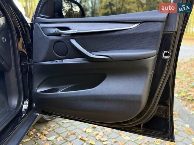 Черный БМВ Х5, объемом двигателя 2 л и пробегом 130 тыс. км за 26500 $, фото 44 на Automoto.ua