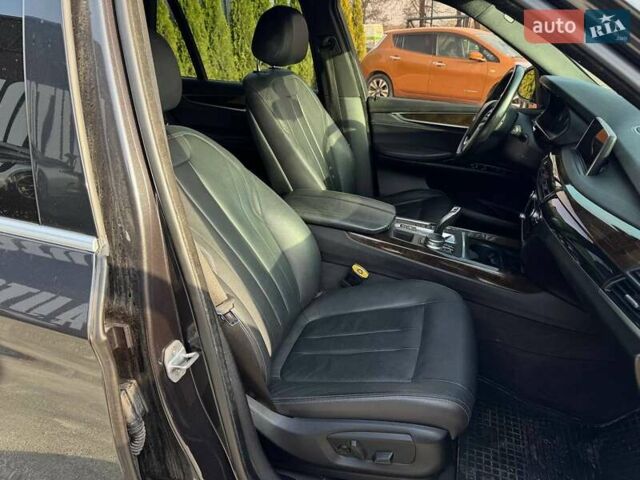 Чорний БМВ Х5, об'ємом двигуна 0 л та пробігом 170 тис. км за 19999 $, фото 35 на Automoto.ua