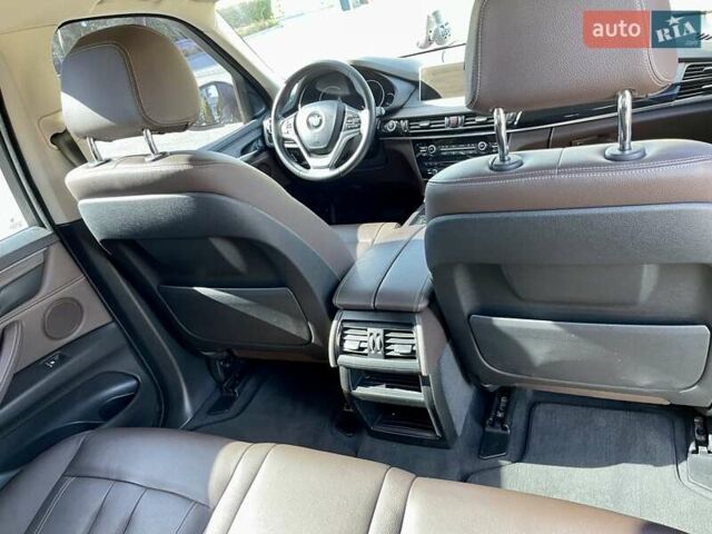Чорний БМВ Х5, об'ємом двигуна 2 л та пробігом 100 тис. км за 38000 $, фото 13 на Automoto.ua