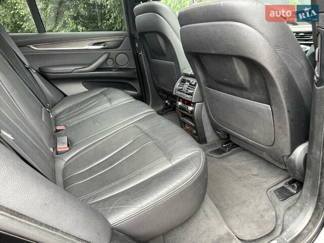 Черный БМВ Х5, объемом двигателя 3 л и пробегом 126 тыс. км за 32000 $, фото 24 на Automoto.ua