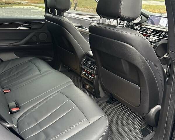 Черный БМВ Х5, объемом двигателя 2 л и пробегом 107 тыс. км за 33000 $, фото 30 на Automoto.ua