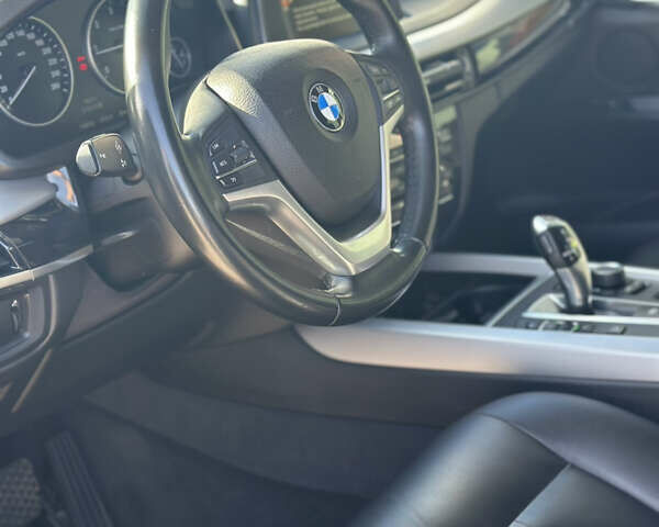 Черный БМВ Х5, объемом двигателя 2 л и пробегом 120 тыс. км за 28800 $, фото 16 на Automoto.ua