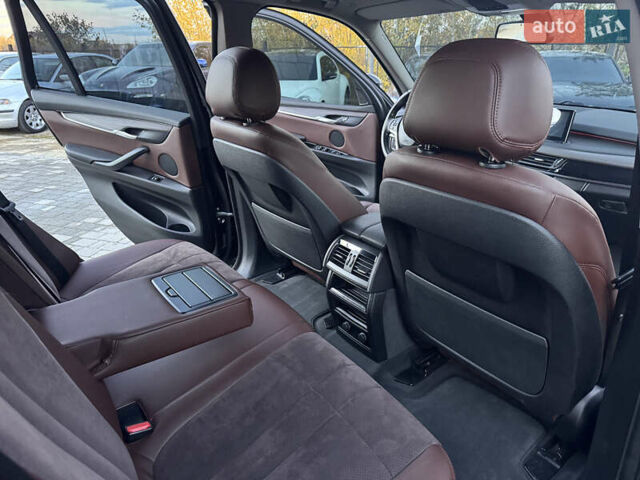 Черный БМВ Х5, объемом двигателя 2 л и пробегом 263 тыс. км за 27650 $, фото 37 на Automoto.ua